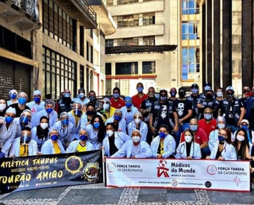 Foto dos voluntários - Ação do dia 17 de maio